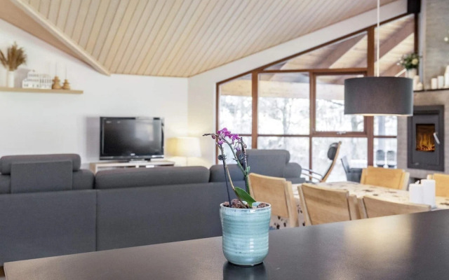8 Person Holiday Home in Skals-by Traum
