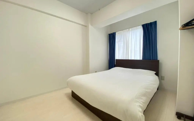 Easy Access to downtown area, Sapporo Dome AMS503