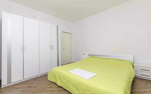Apartment Pocrnja