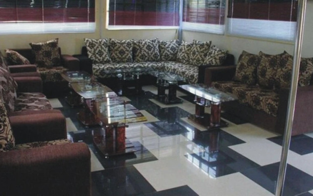 Brilliant Hotel and Suites