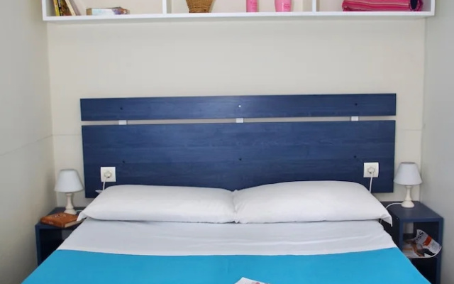 Karda Beach Camping & Bungalows
