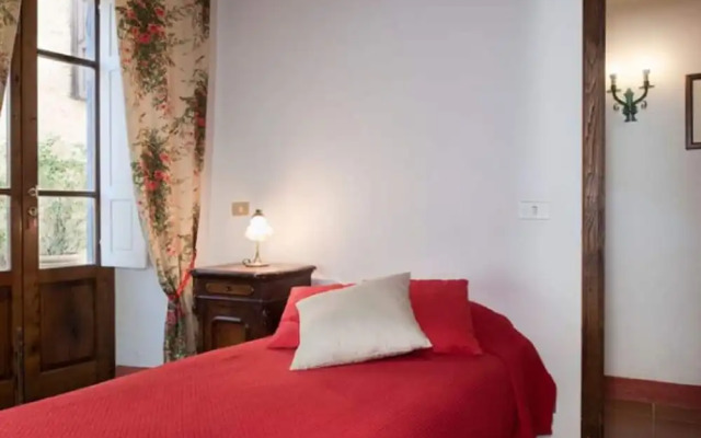 Holiday Home in Pergine Valdarno With Pool
