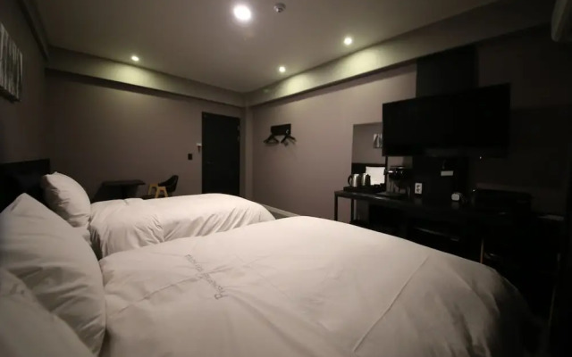 Pyeongtaek Stay 2 Hotel