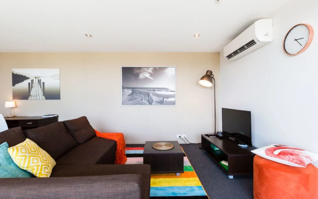 RIVER, 1BDR Melbourne Apartment