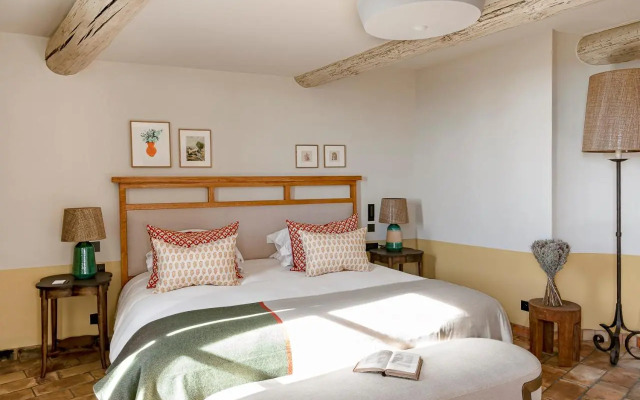 Hotel Crillon Le Brave