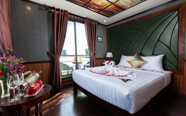 Santa Maria Cruises Halong Bay