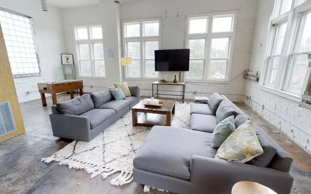 Pillsbury Lofts