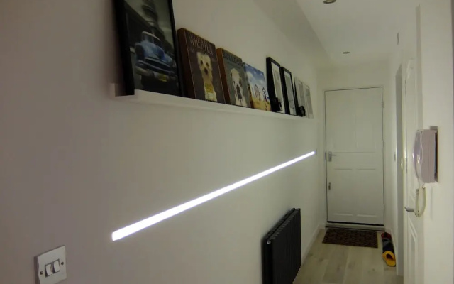 Modern Clapham Jct Apt with Parking
