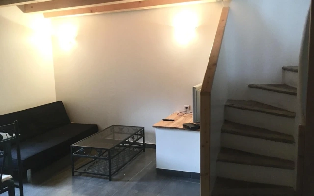House With 2 Bedrooms in Octon, With Wifi