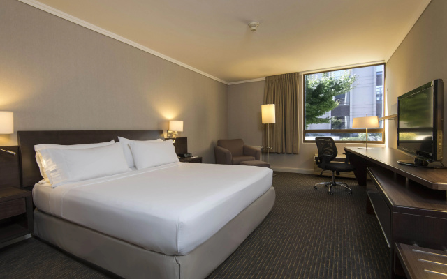 Holiday Inn Express Concepcion by IHG