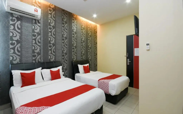Hotel O Ys Inn