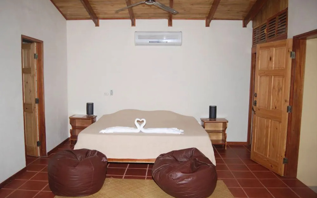 Pacífica Surf Studios
