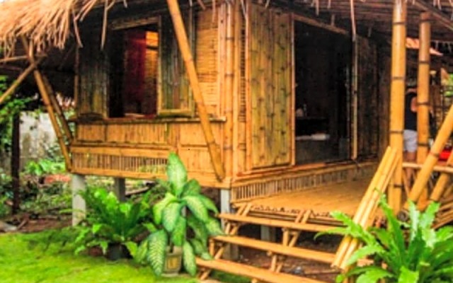 Отель Cocotero Resort The Hidden Village вид на фасад
