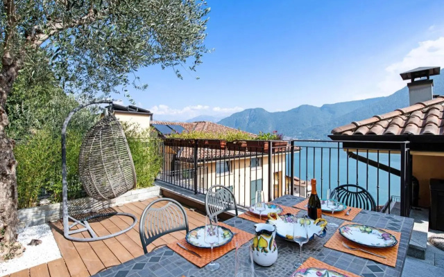 Colonno Penthouse