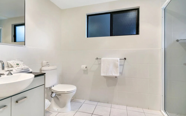 Blue Lagoon Apartment