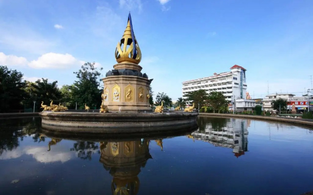 Chakungrao Riverview Hotel