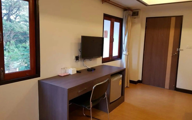 Chorlada Lanna Hotel