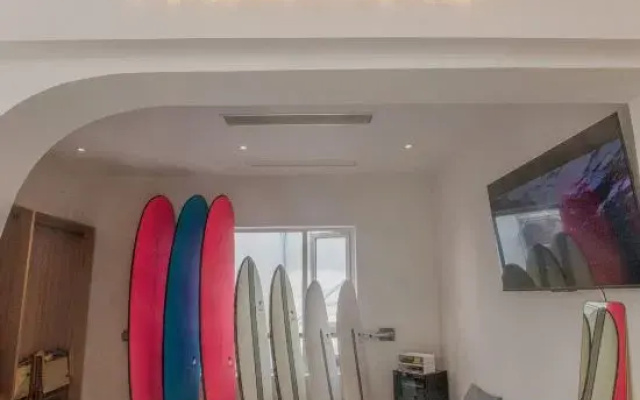 Sanya Haimiya Seaview Surf Hotel (Houhai Village Branch)