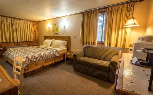 The Riverside Motel