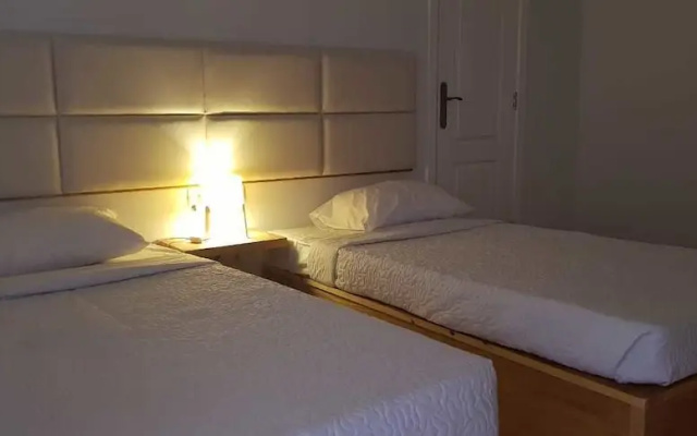 Seaside serviced apartments
