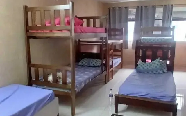 Hostel Bom e Familiar