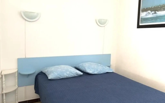 Appartement Balaruc-les-Bains, 1 pièce, 4 personnes - FR-1-503-69