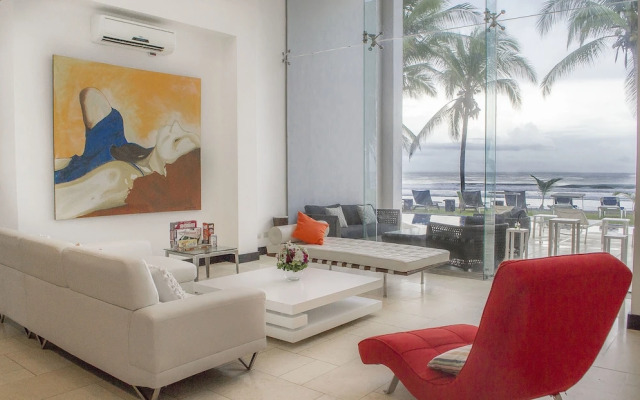 Casa Del Mar