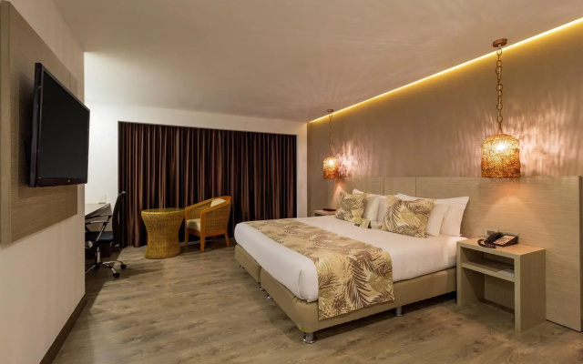 Hotel Mocawa Plaza Armenia