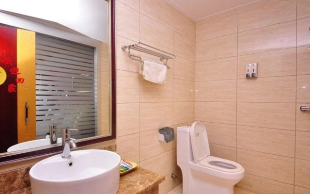Dezhou Qingyun Shuilifang Business Hotel