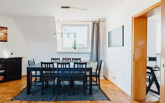 Sterkrade 2 Comfortable Holiday Residence