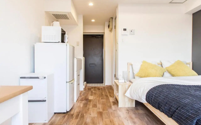 Dwell Urban 7B