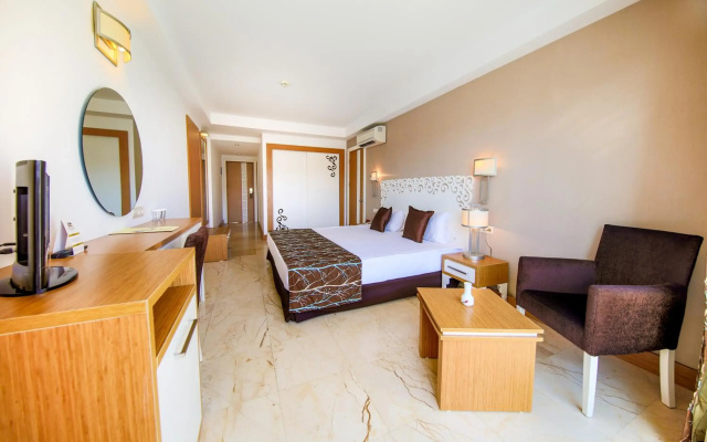 Отель Horus Paradise Luxury Resort & Club