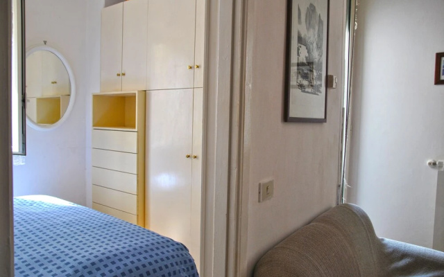 Puppy Home Two-room Apartment 100 Meters From the Beach