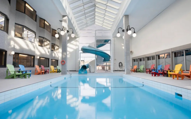 Hotel Rimouski Suites Et Centre De Congres