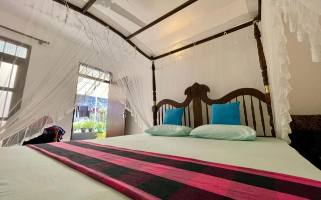 Sun & Tree HomeStay (With Green Nature View)