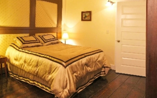 Riley's Railhouse Bed & Breakfast