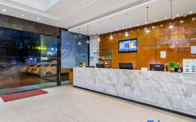 XIJiang Hotel (Guangzhou Jiahe Airport Avenue Branch)