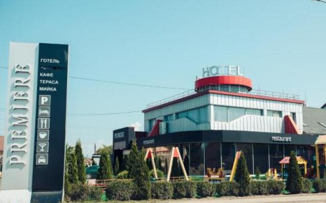 Гостиница Премьера Украина, Хуст - отзывы, цены и фото номеров - забронировать гостиницу Премьера онлайн вид на фасад