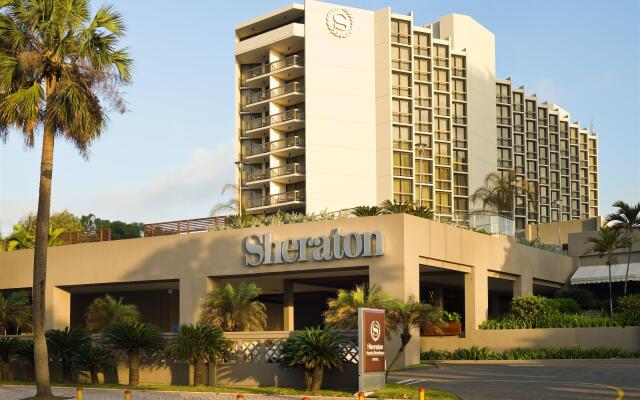 Sheraton Santo Domingo Hotel вид на фасад