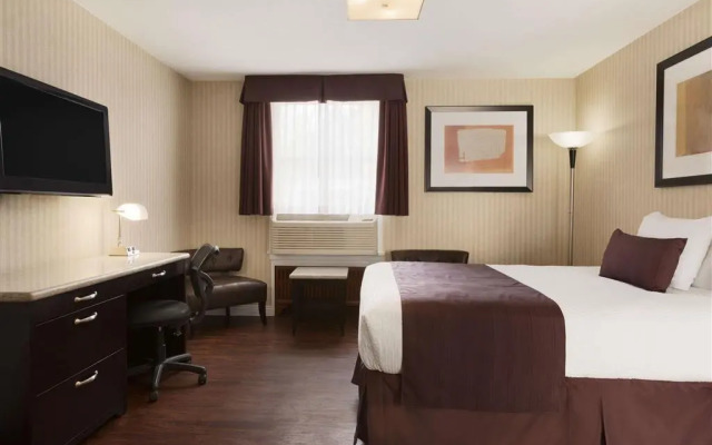 Days Inn - Vancouver Metro