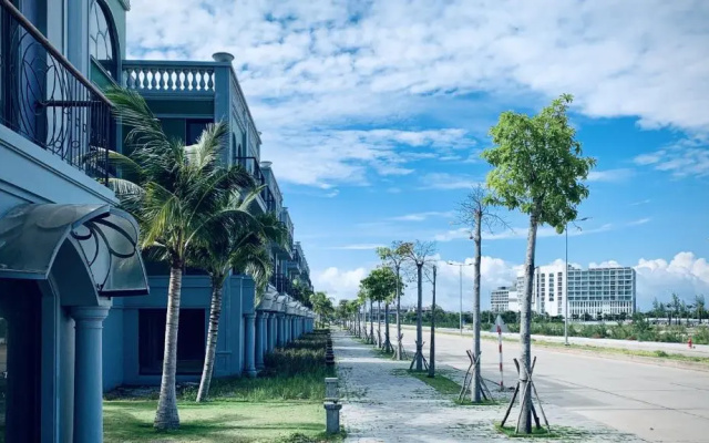 Violet House - Khu Sonasea Villas & Resort