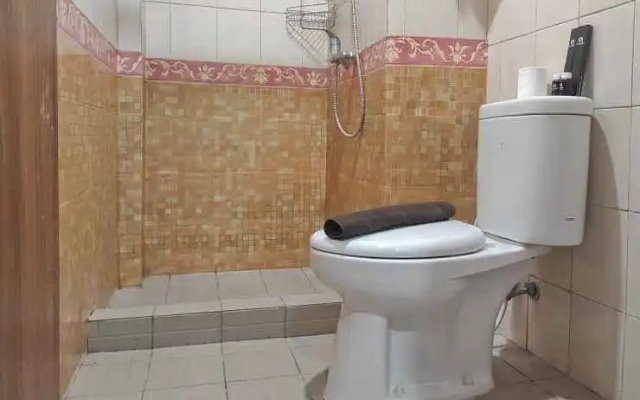 Cozy and Best Deal 2BR Vida View Apartment By Travelio