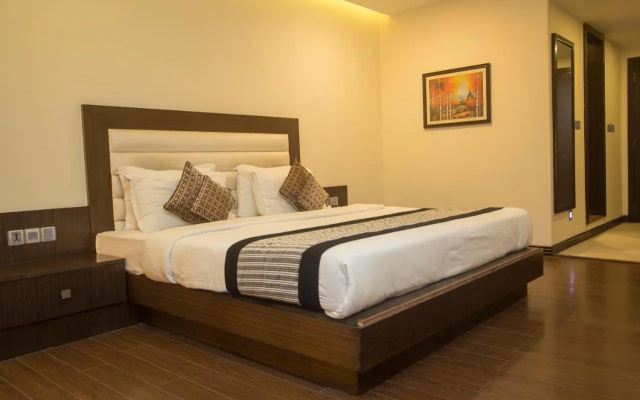 Summit Montana Suites & Spa