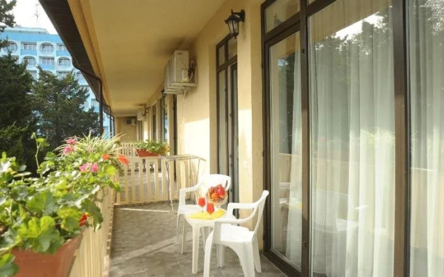 Hotel Confort
