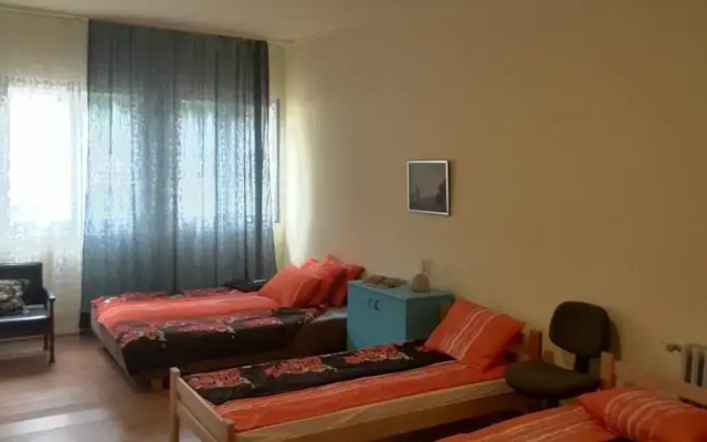 Hostel Jedro