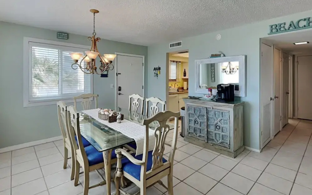 Sea 4 Ever by Distinctive Beach Rentals