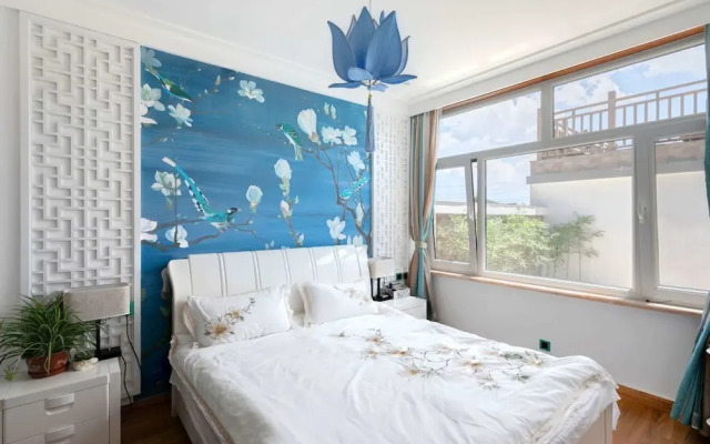 GuBei Water Town Revolution Hotel