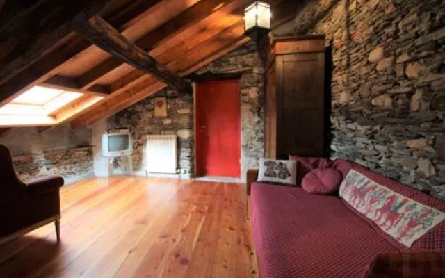 House Annalina Castelveccana