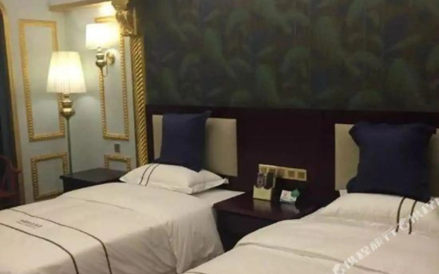 Lujiu Hotel