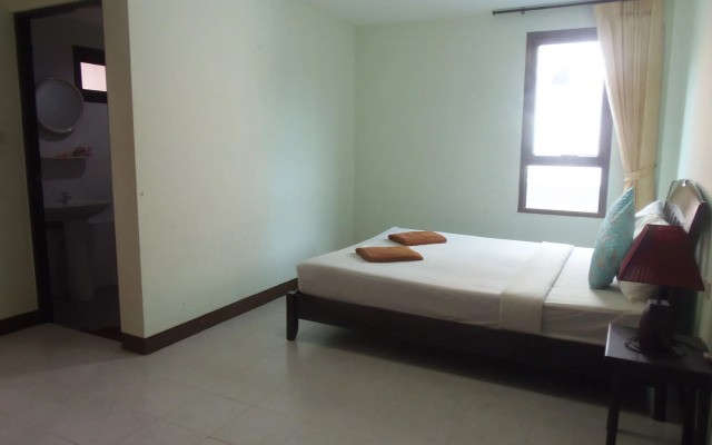 The Orange City Resort